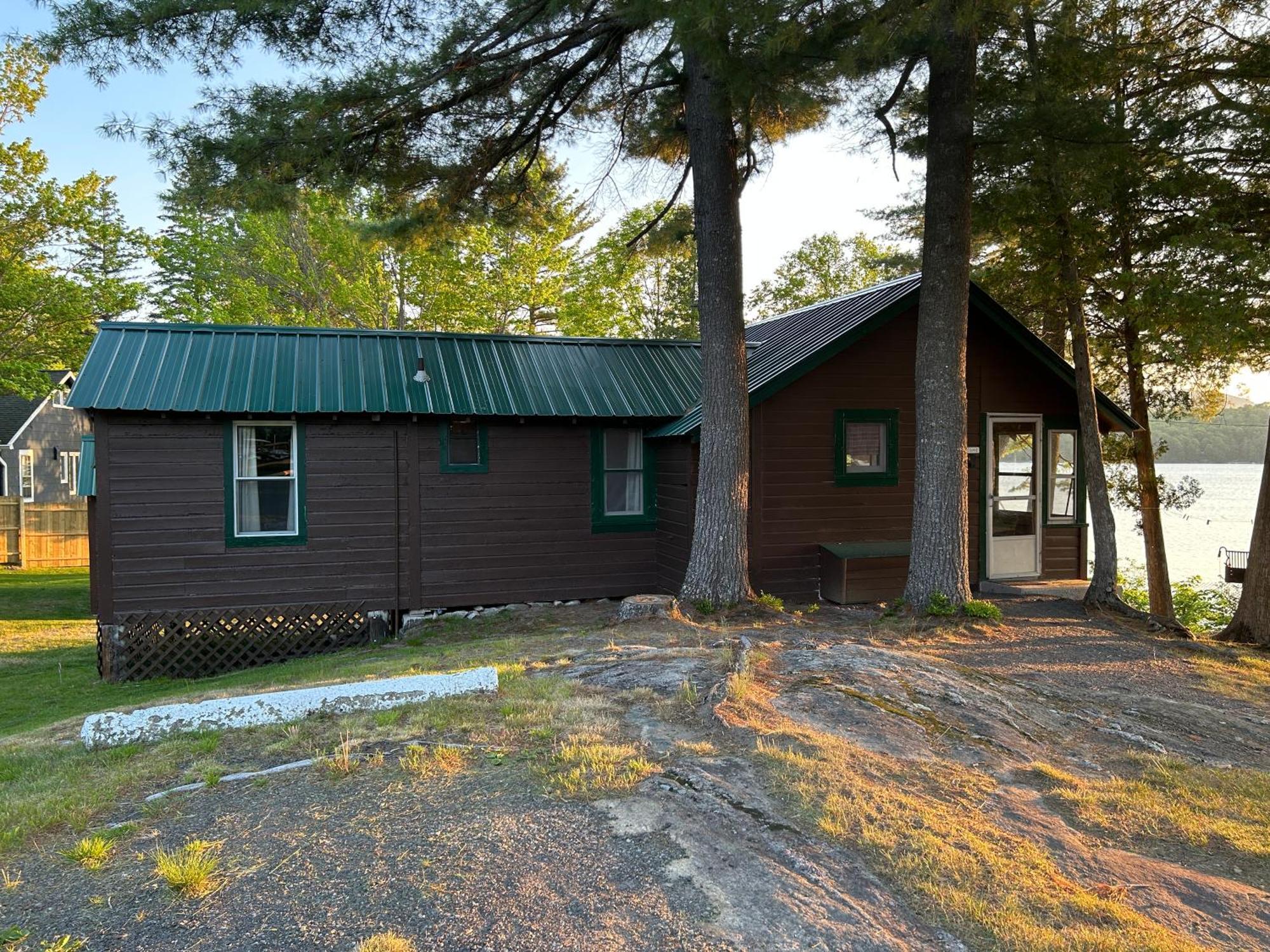 Paddler'S Rest Lakeside Cabins And Motel Long Lake エクステリア 写真
