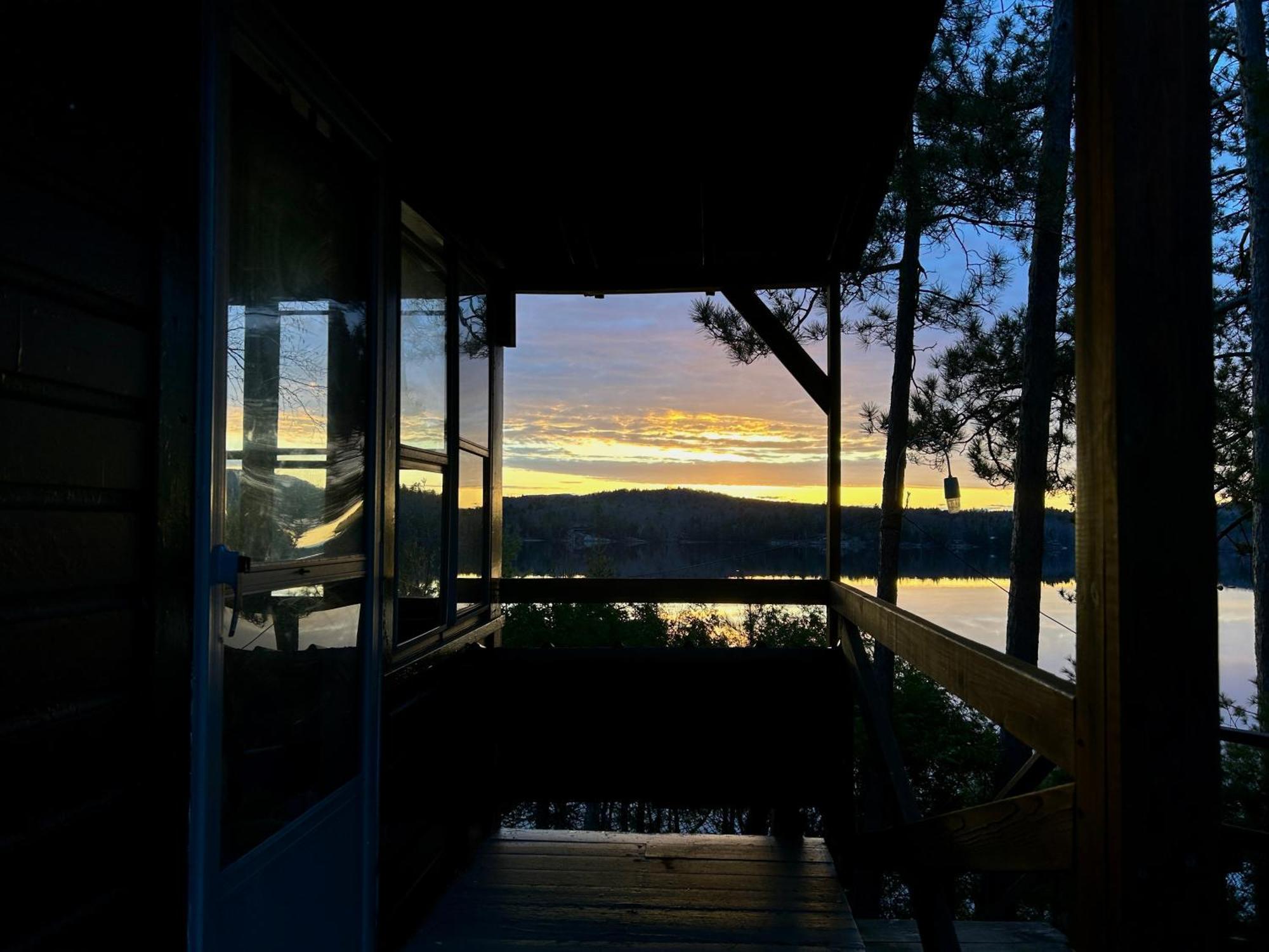 Paddler'S Rest Lakeside Cabins And Motel Long Lake エクステリア 写真