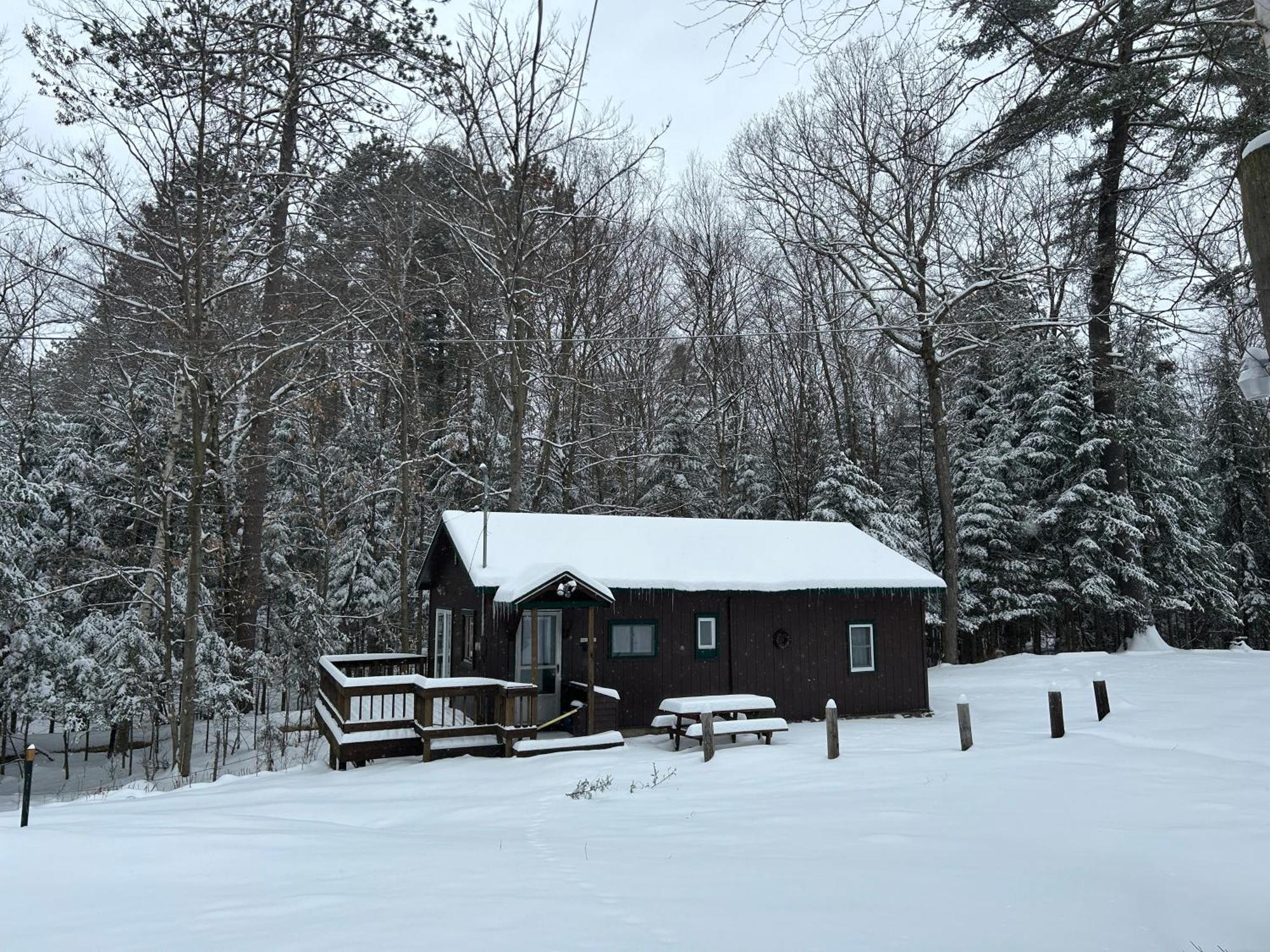 Paddler'S Rest Lakeside Cabins And Motel Long Lake エクステリア 写真
