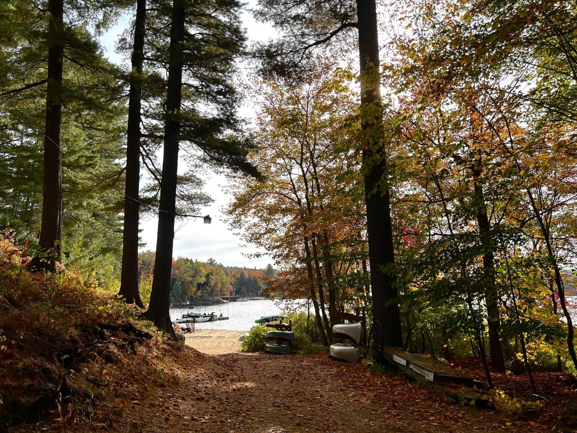 Paddler'S Rest Lakeside Cabins And Motel Long Lake エクステリア 写真